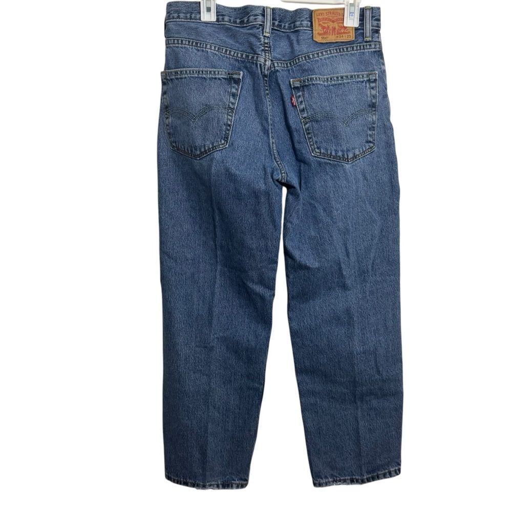 Levi’s 550 Relaxed Fit 34x29 Medium Wash Jeans